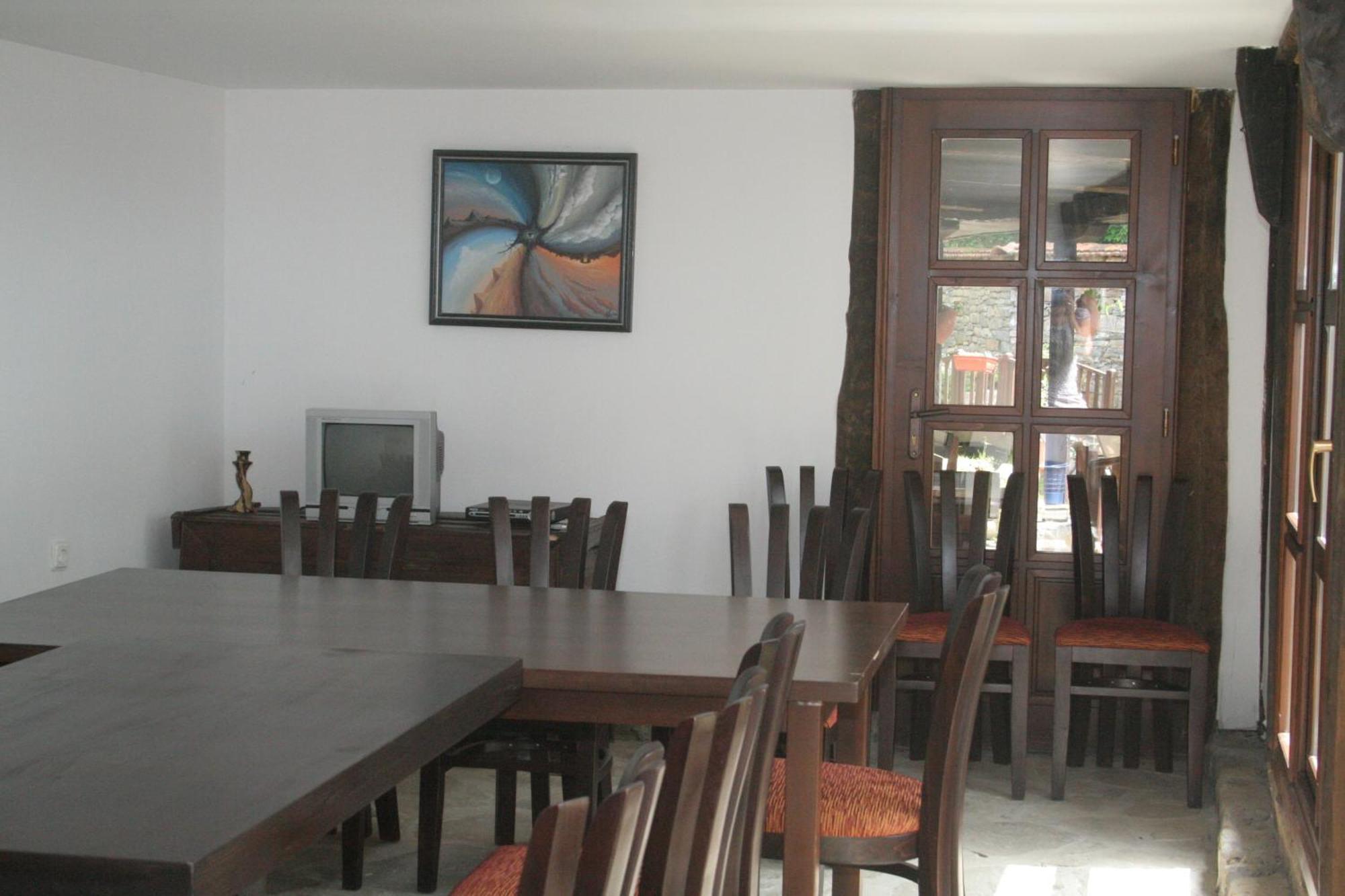 Family Hotel Bile Beli Osŭm Exterior foto