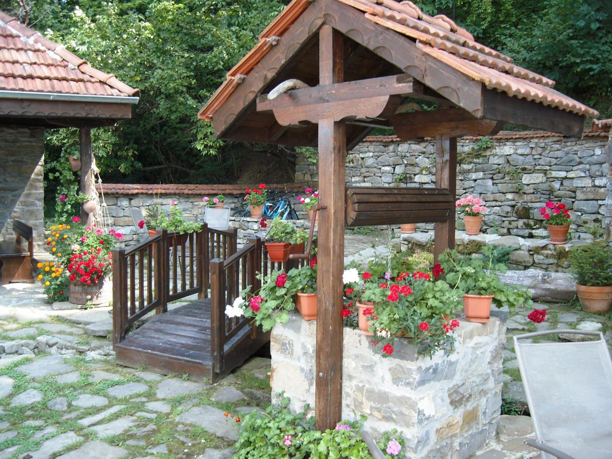 Family Hotel Bile Beli Osŭm Exterior foto